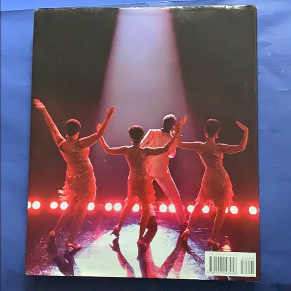 BOOK: Hardcover book DreamGirls - Picture 2 of 4
